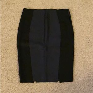 Elie Tahari Skirt - Black / Navy Tweed - Size 2